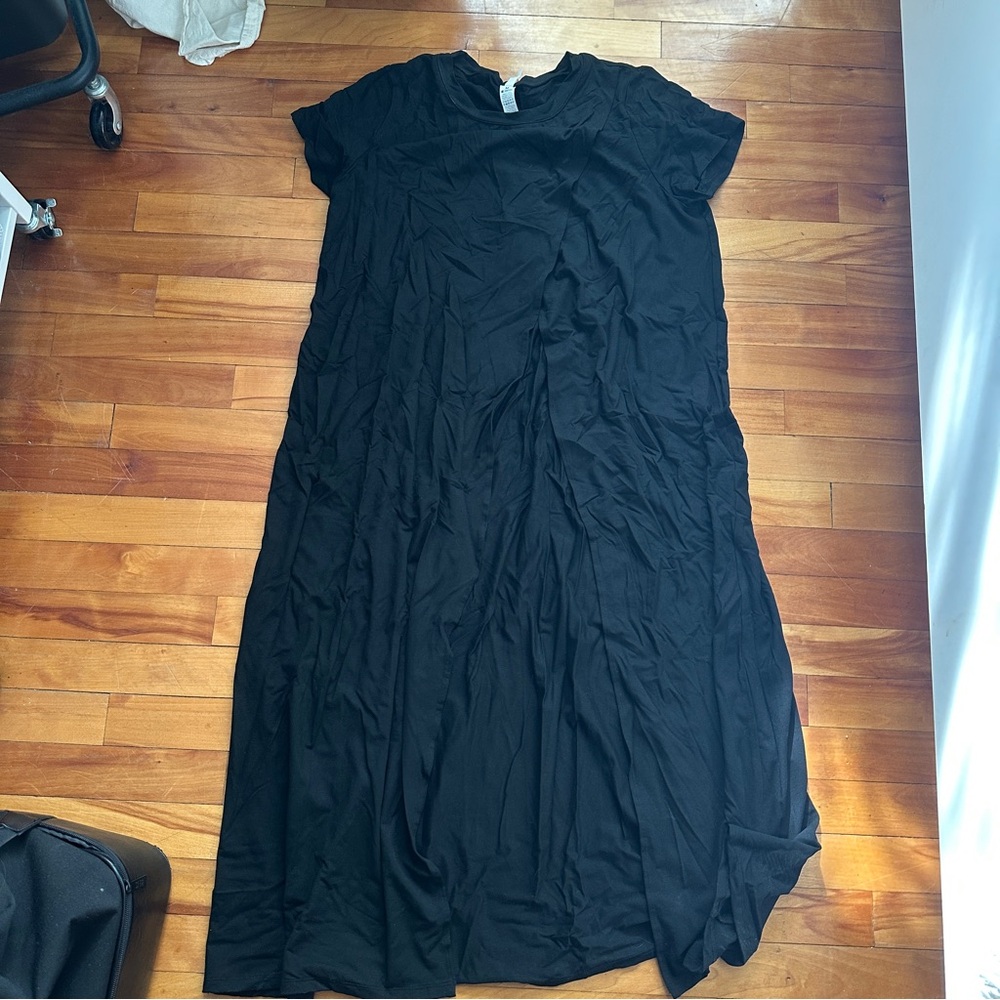 HALARA Black Split Seam Maxi Top